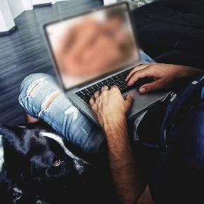Generation Porn၊ အင်တာနက်ကလူငယ်လိင်မှု ...