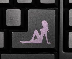 Man ลบชุด 18 Terrabyte Porn ของเขาเพื่อช่วยเอาชนะการเสพติด (อิสระ ...
