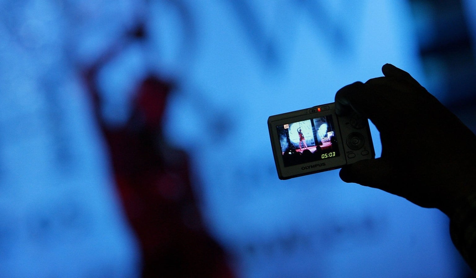 Qizil qalpoqcha onlayn erotik filmlar