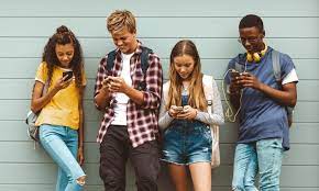 teens on phones